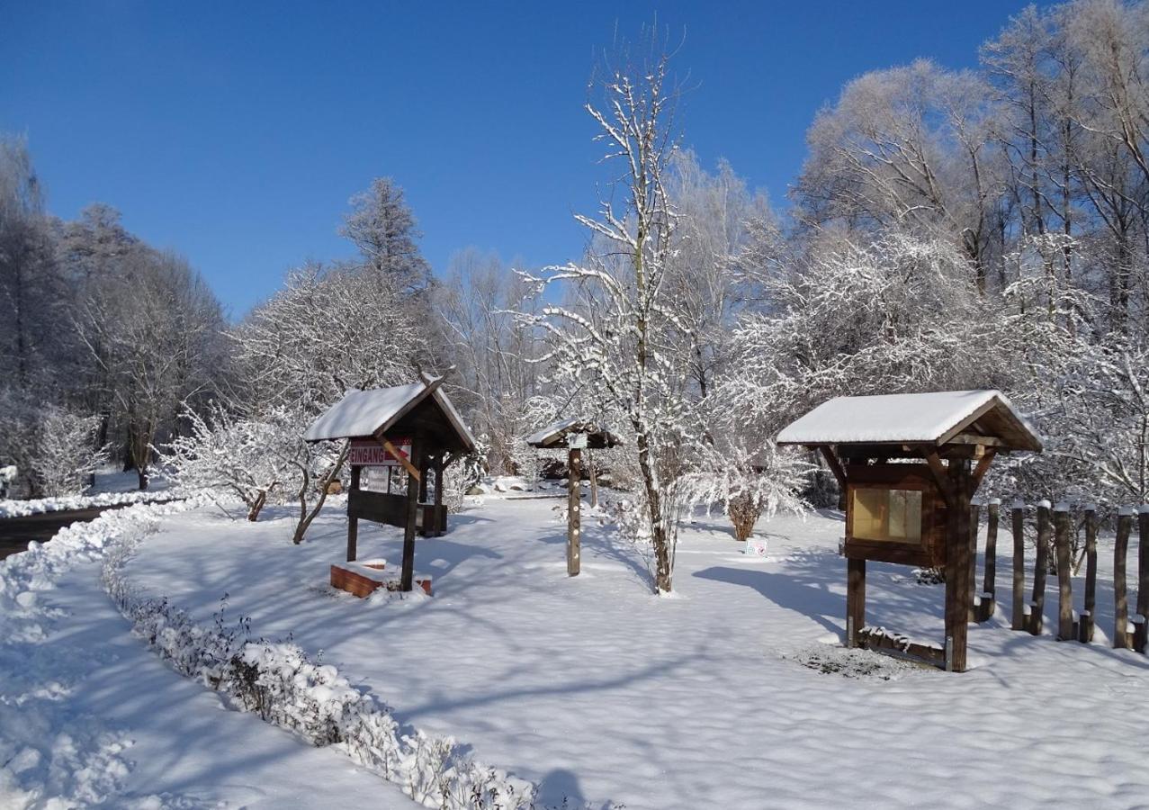 Gasthaus & Pension Am Kurfuerstendamm Burg  Dış mekan fotoğraf