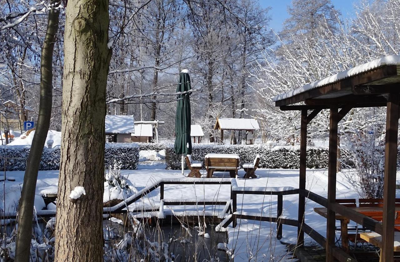 Gasthaus & Pension Am Kurfuerstendamm Burg  Dış mekan fotoğraf