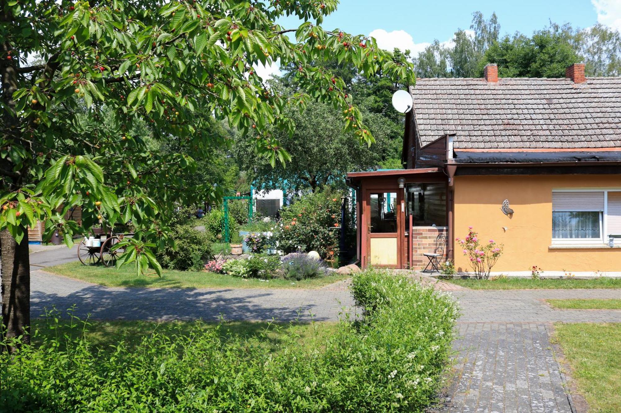 Gasthaus & Pension Am Kurfuerstendamm Burg  Dış mekan fotoğraf