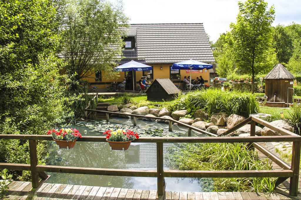 Gasthaus & Pension Am Kurfuerstendamm Burg  Dış mekan fotoğraf